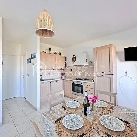 アパート 247 Bilo Al Primo Piano Con Terrazzo Vista Mare - Climatizzato E Navetta Privata Al White Club Inclusa