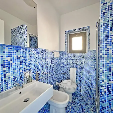 247 Bilo Al Primo Piano Con Terrazzo Vista Mare - Climatizzato E Navetta Privata Al White Club Inclusa *